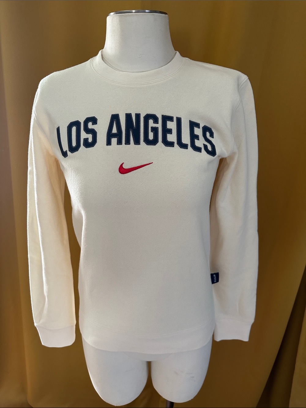 Nike Cream Crewneck Sweatshirt with Navy Los Angeles and Red Swoosh